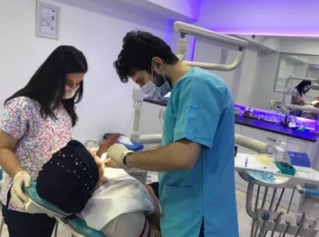 Dr. Dent Diş Kliniği