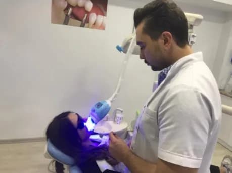 Dr. Dent Diş Kliniği