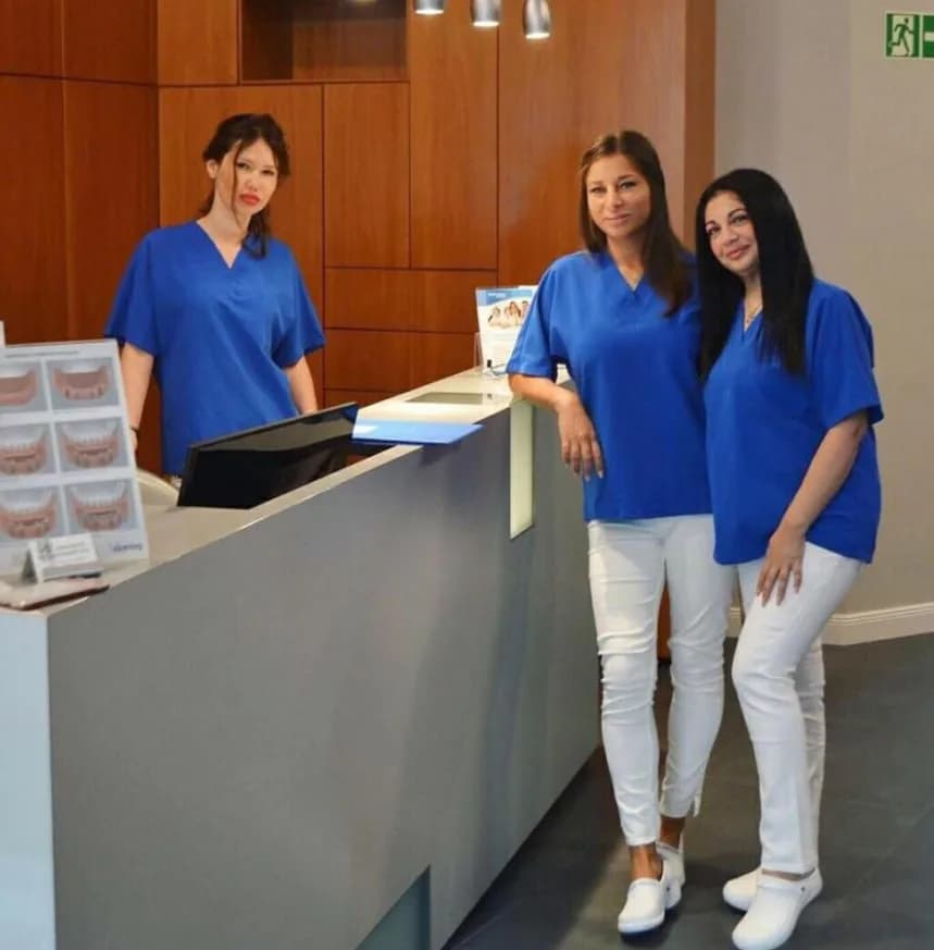 Oraldent Diş Kliniği