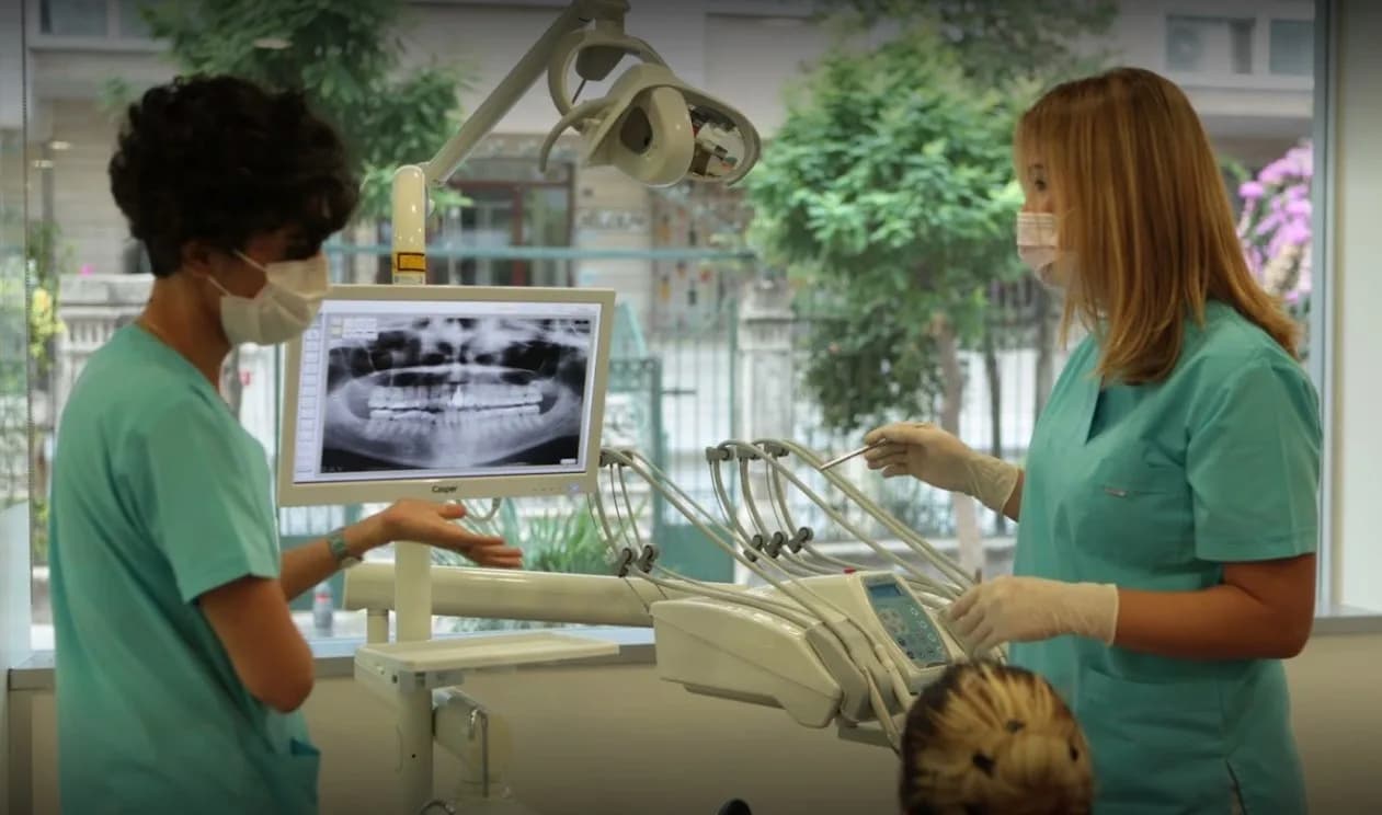 DentDizayn Diş Kliniği