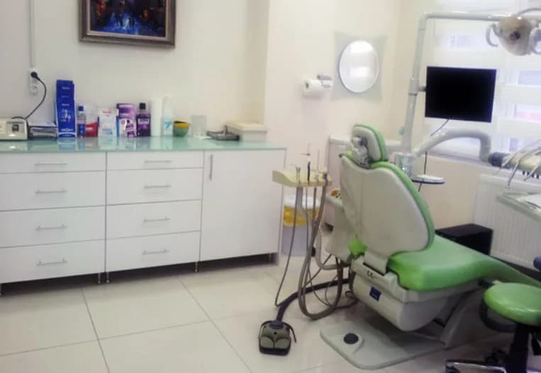 Liva Dent Diş Kliniği