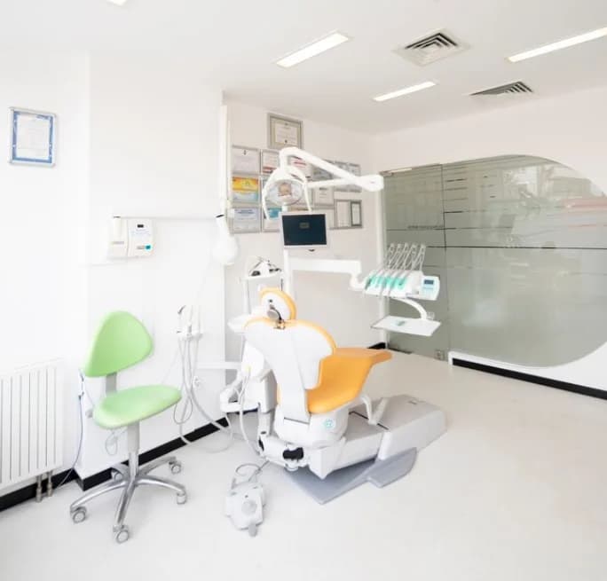 Murat Karabıyık Diş Kliniği