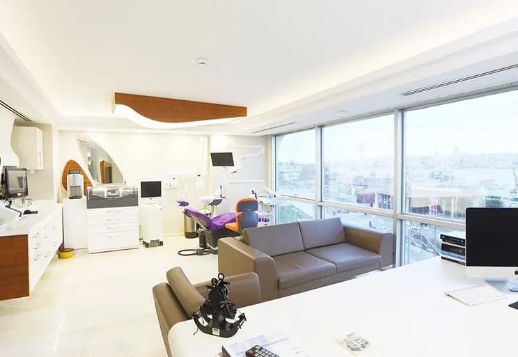Dent Smile Diş Kliniği