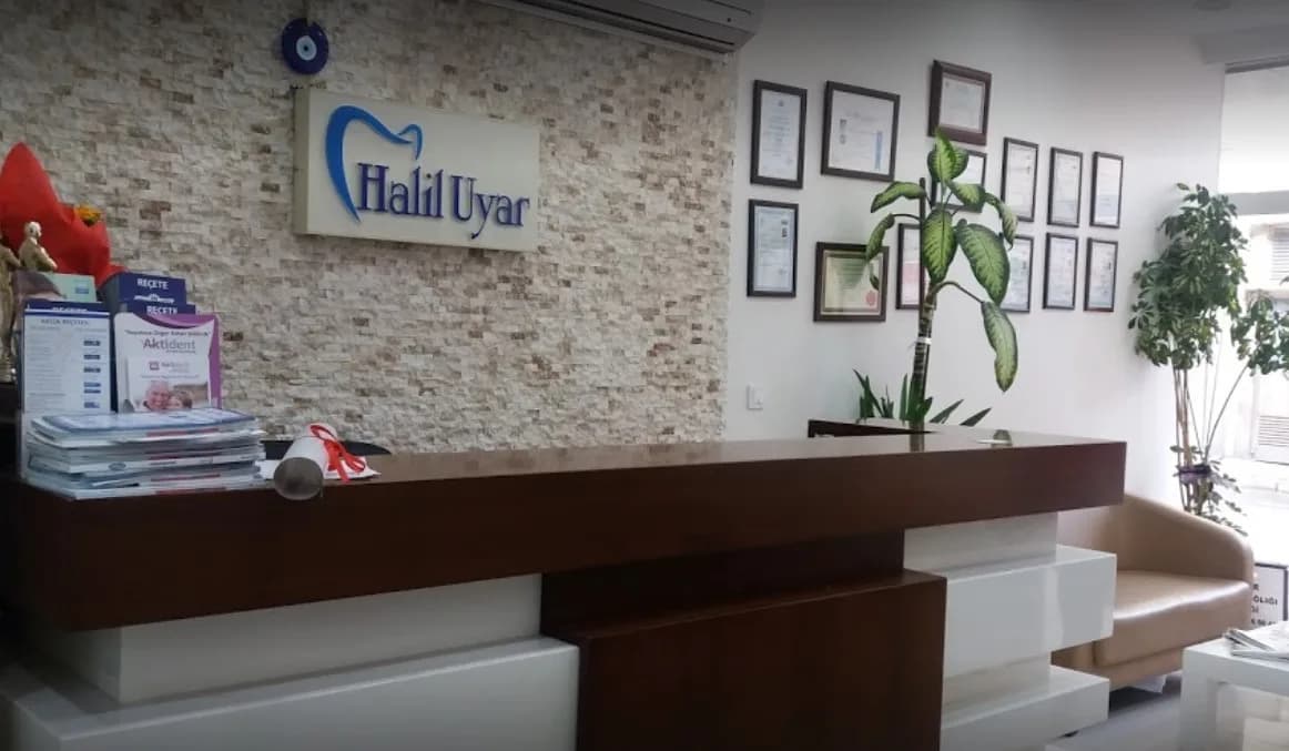 Halil Uyar Diş Kliniği