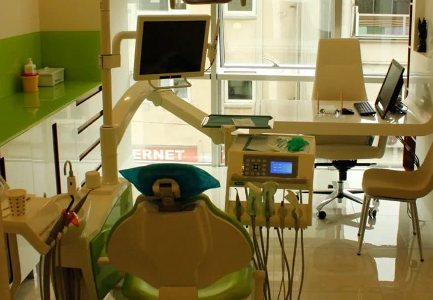 3A Dental Diş Kliniği
