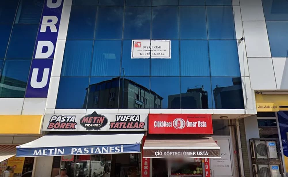 Burcu Peşkircioğlu Gürakar Diş Kliniği