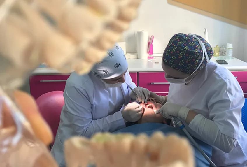 Diş Dünyası Diş Kliniği