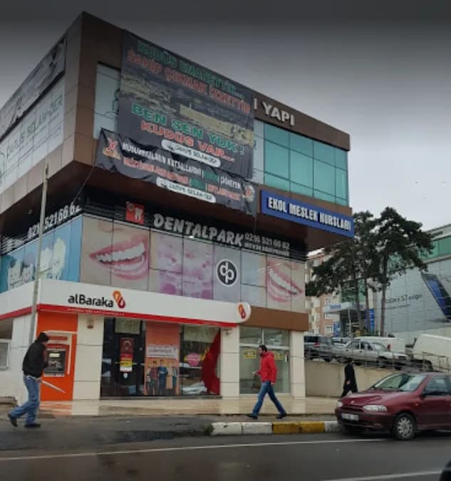 Dental Park Diş Kliniği