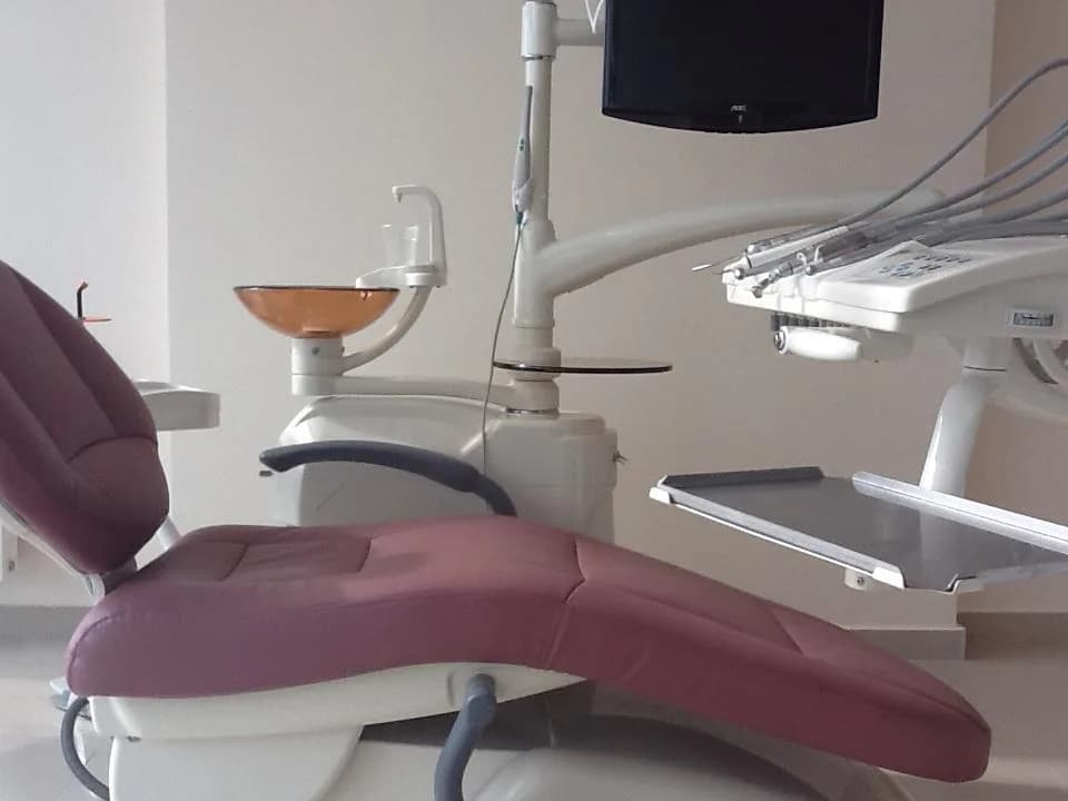 Maksident Diş Kliniği