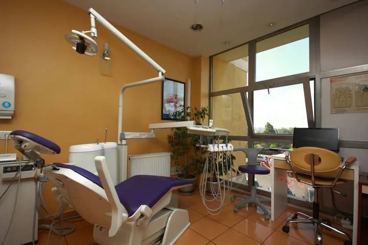 Dent Ataşehir Diş Kliniği