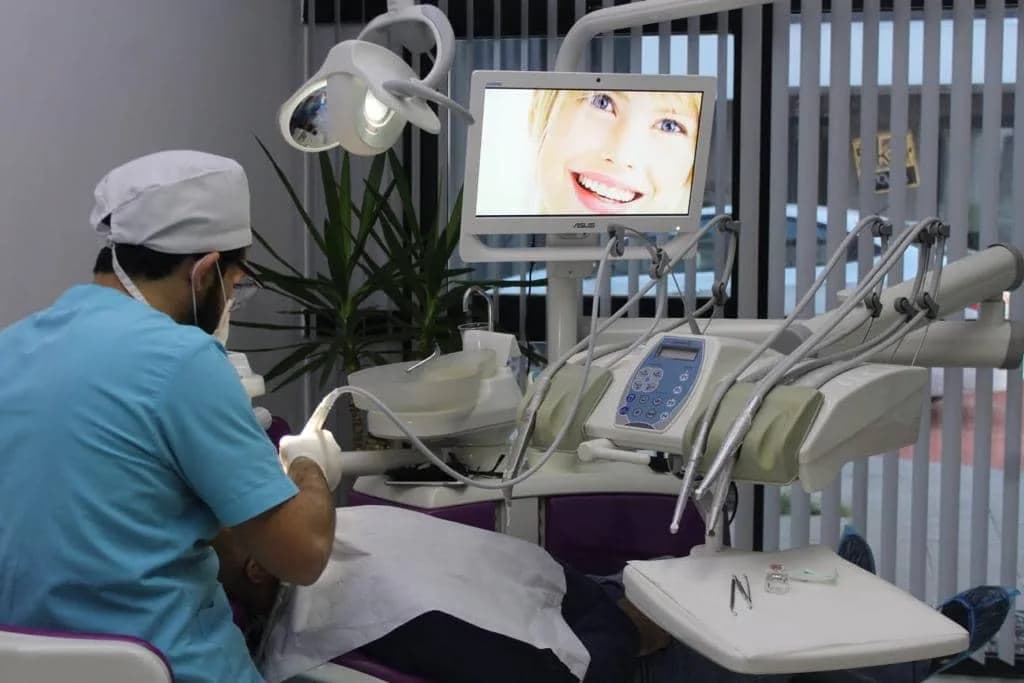 Dent Total Diş Kliniği