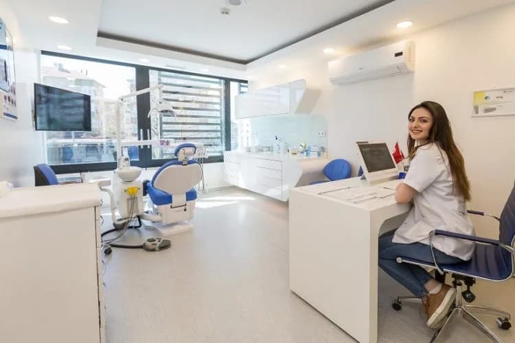 Tekdent Diş Kliniği