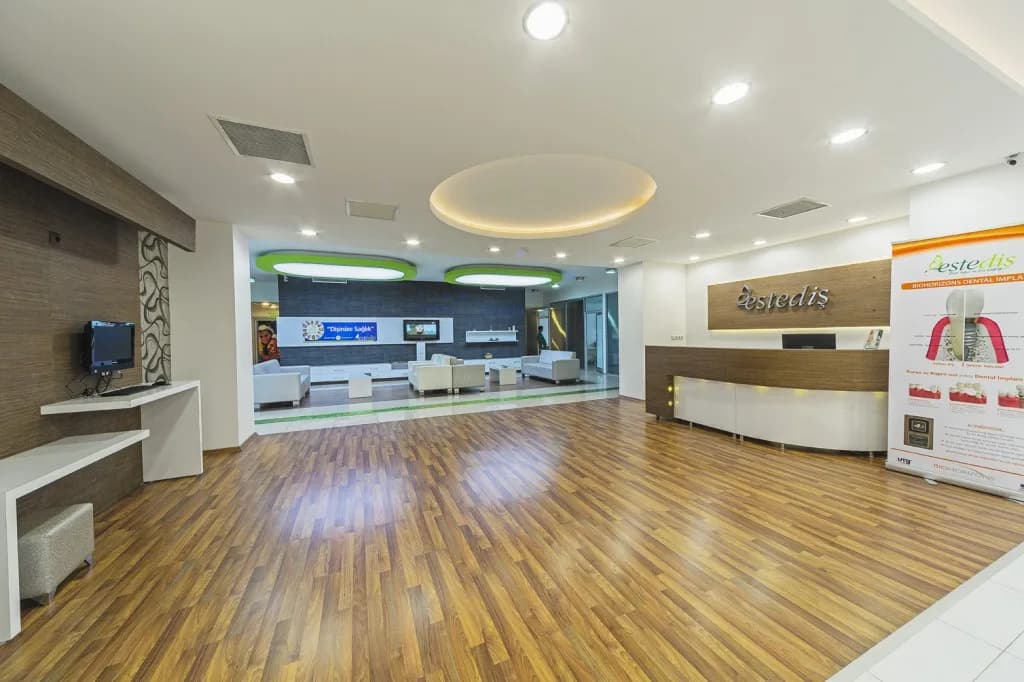 Estediş Diş Kliniği