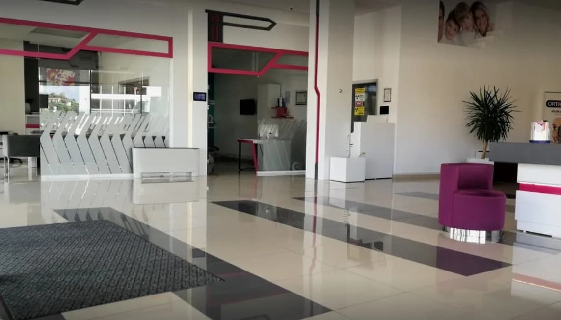 Dentopia Diş Kliniği