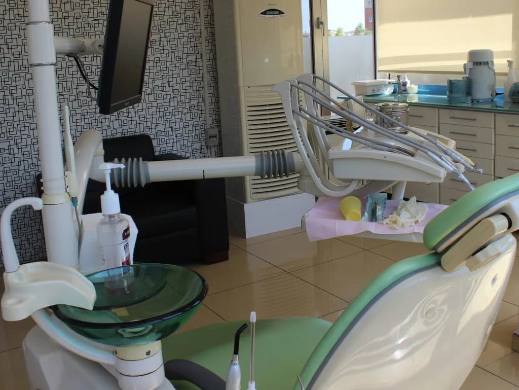 Özel Atakent Diş Kliniği