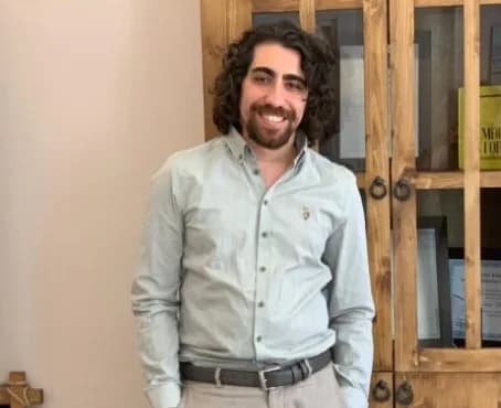 Alişan Burak Yaşar Psikiyatri Kliniği