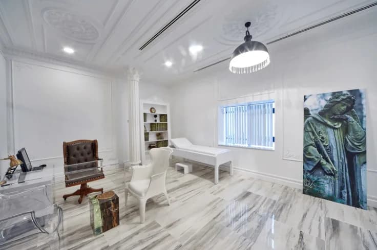 Esteticium Plastik Cerrahi Merkezi