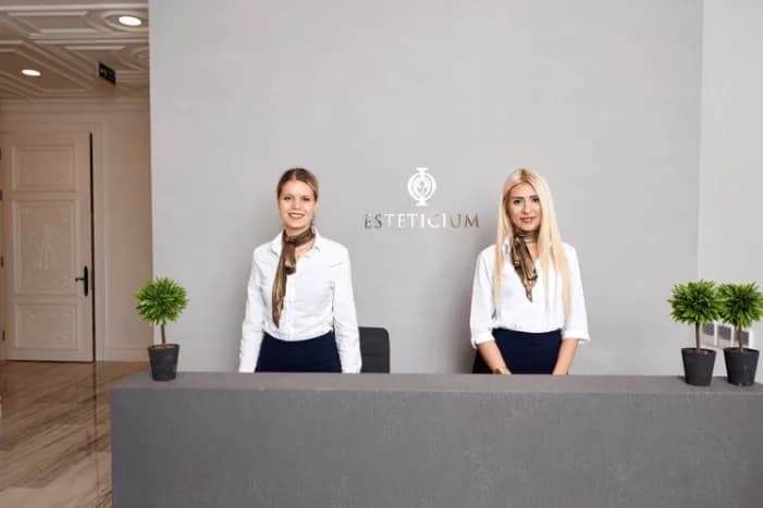 Esteticium Plastik Cerrahi Merkezi