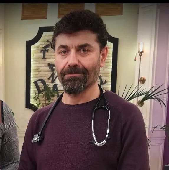 Op. Dr. Hamit Çelik