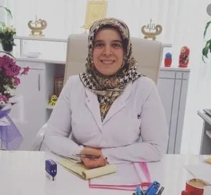Yrd. Doç. Dr. Esra Azman