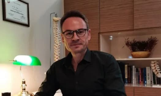 Op. Dr. Tekin Özcan