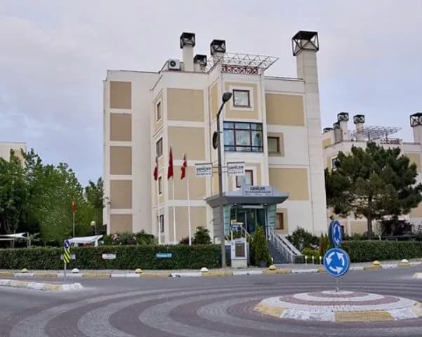 Gençer Diş Kliniği