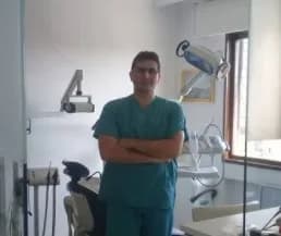 Cem Alper Dürüst Diş Kliniği