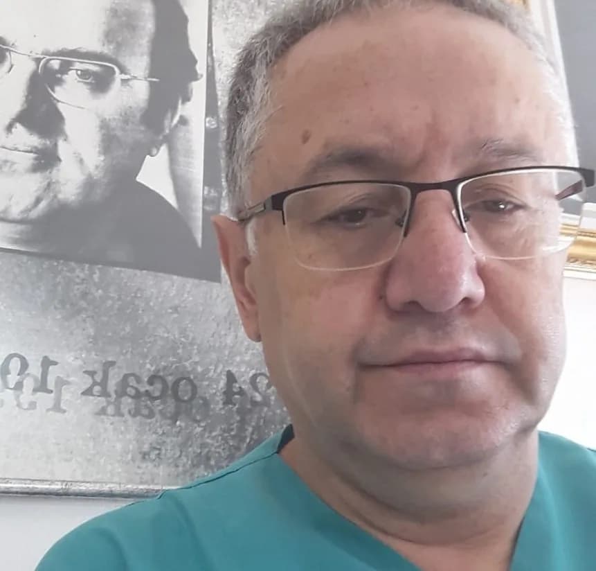 Enis Uras Diş Kliniği