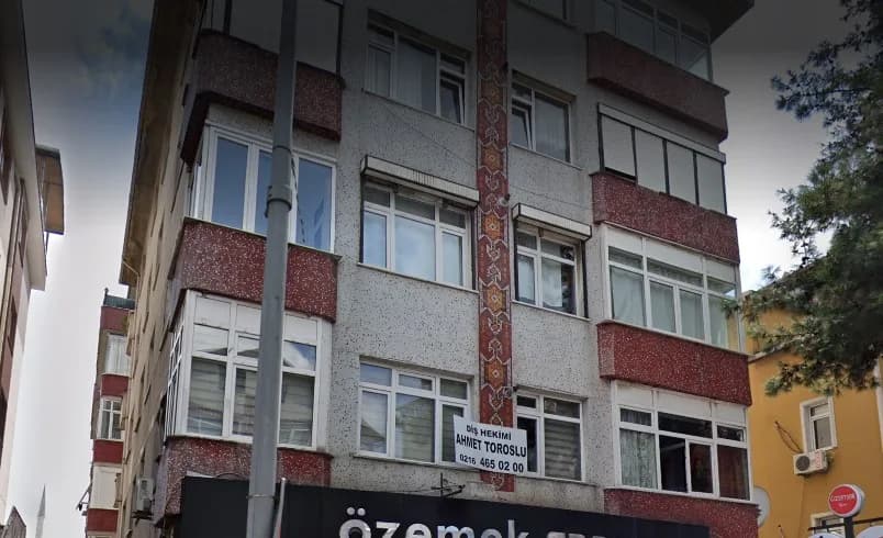Ahmet Toroslu Diş Kliniği