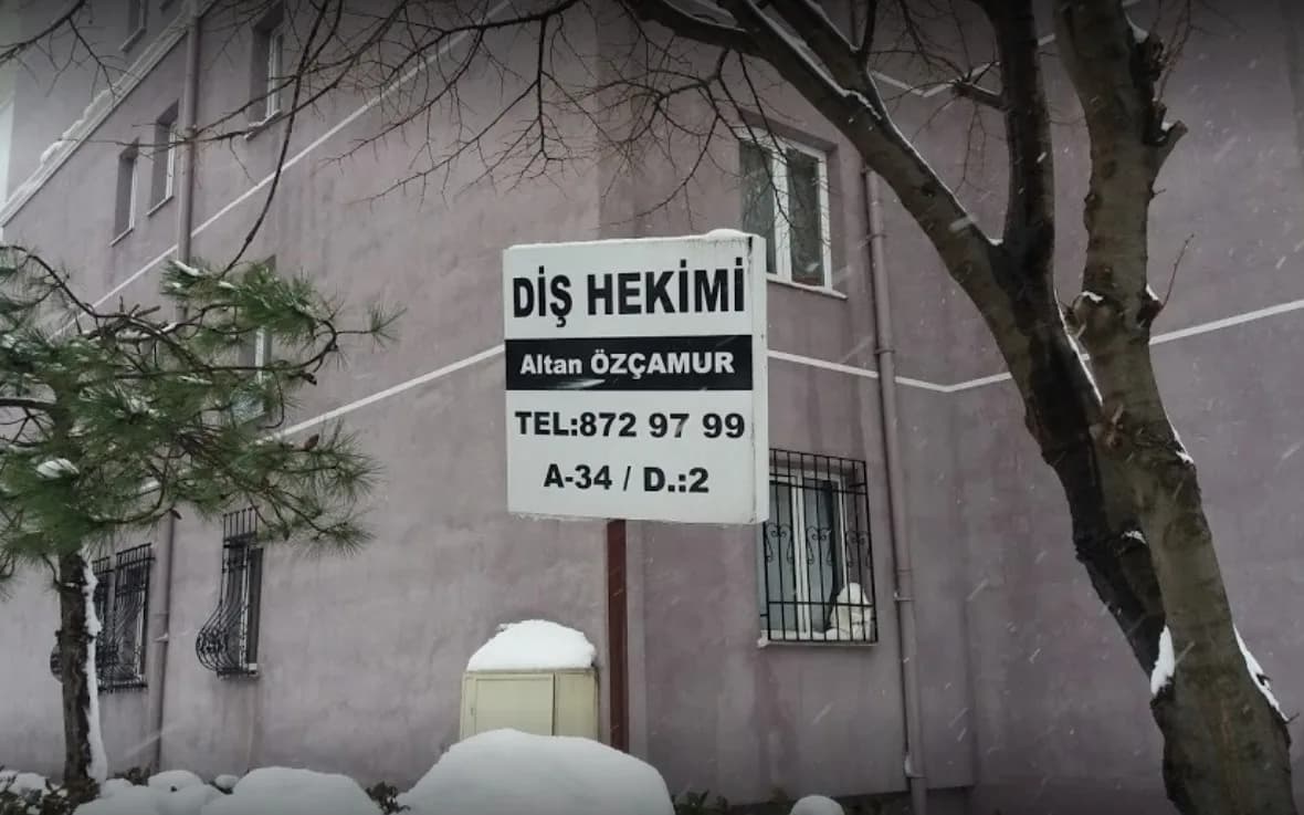 Altan Özçamur Diş Kliniği