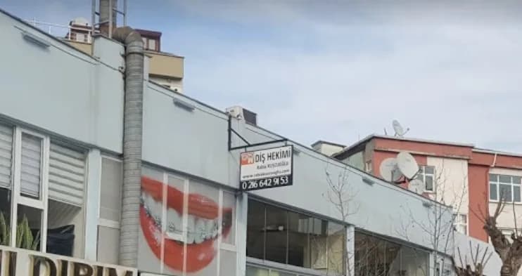 Rabia Kuşcuoğlu Diş Kliniği