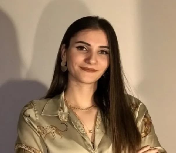 Hande Ahıskalı Psikiyatri Kliniği