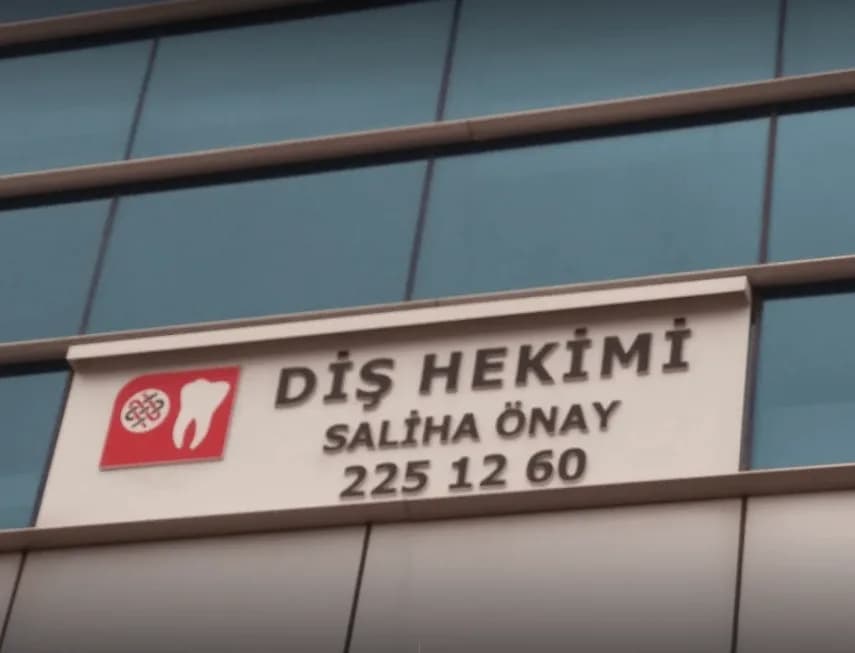 Saliha Önay Diş Kliniği