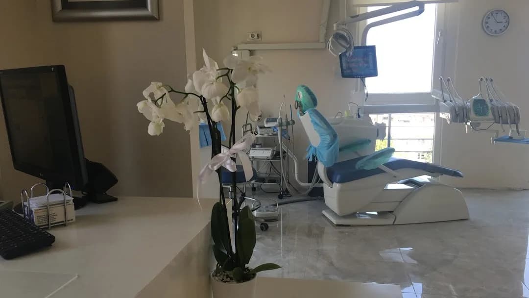 Cem Ersoy Diş Kliniği