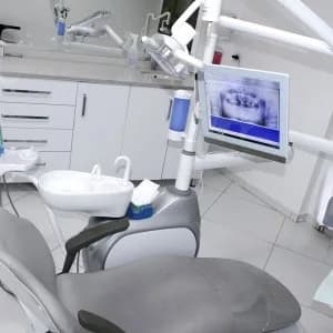 Kanat Diş Kliniği