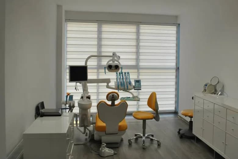 Ertuğrul Özyürek Diş Kliniği